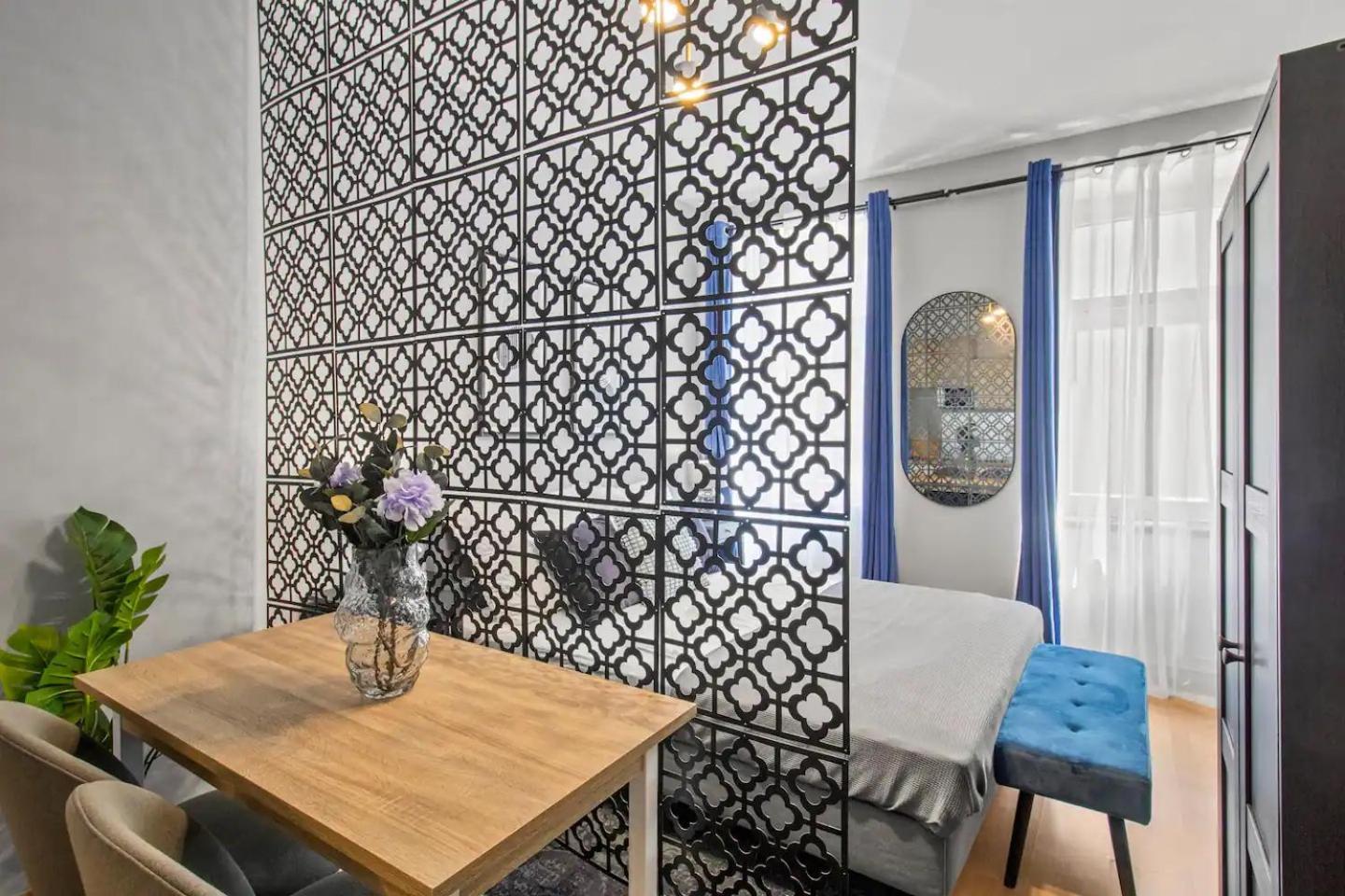 Shopping Street I 2 Minutes To Mainstation Apartment *
