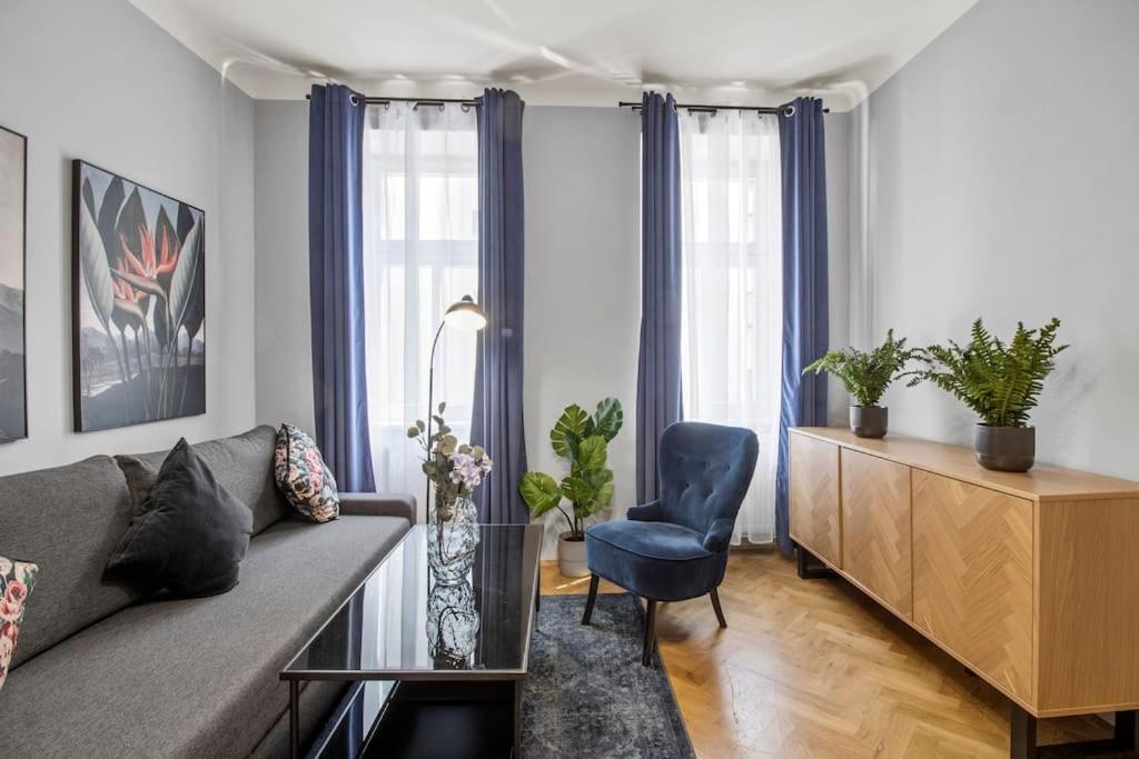 Apartment Shopping Street I 2 Minutes To Mainstation